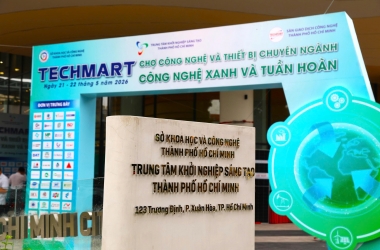 Tesla Tỏa Sáng Tại Techmart 2026: Khẳng Định Vị Thế Phụ Kiện Công Nghệ Xanh